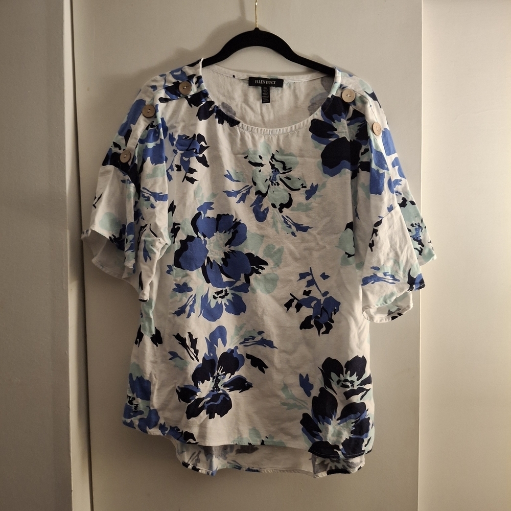 Ellen Tracy Women's Blue and White Linen Floral Blouse